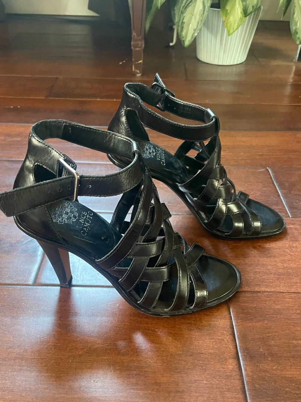 Vince Camuto Black Leather Caged Strappy Open Toe Heeled Sandals - Size 7